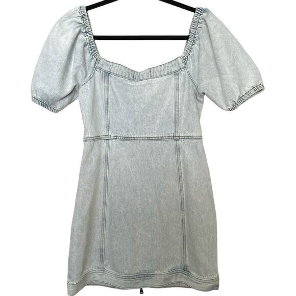 NWT OnTwelve Womens Heart Shaped Mini Denim Dress Light Wash Size Small - Picture 4 of 8